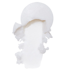Close-up van de romige textuur van e.l.f. Daily Dew Stick met een dauwfrisse finish.