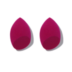 e.l.f. Total Face Sponge Duo met twee latexvrije make-upsponzen voor een egale applicatie van foundation en concealer.